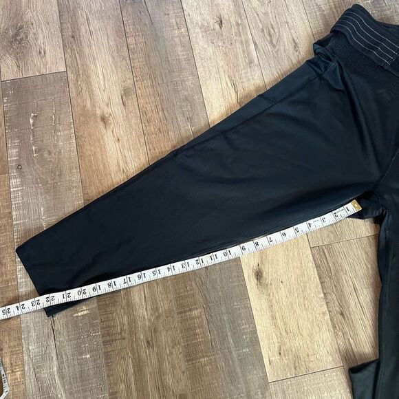 Tommie copper women A 2 Pocket crop  leggings 24” size 3XL - Picture 8 of 10
